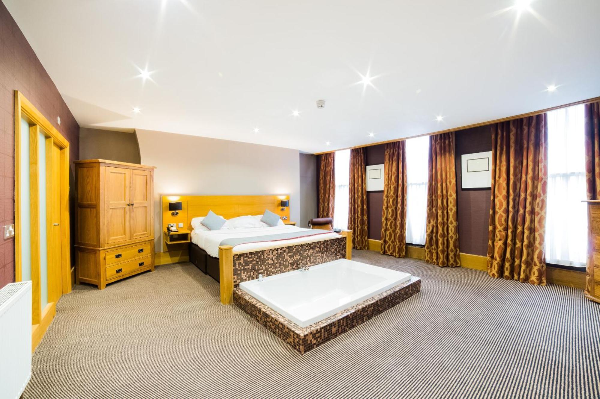 Oyo Imperial Hotel Barrow-in-Furness Kültér fotó