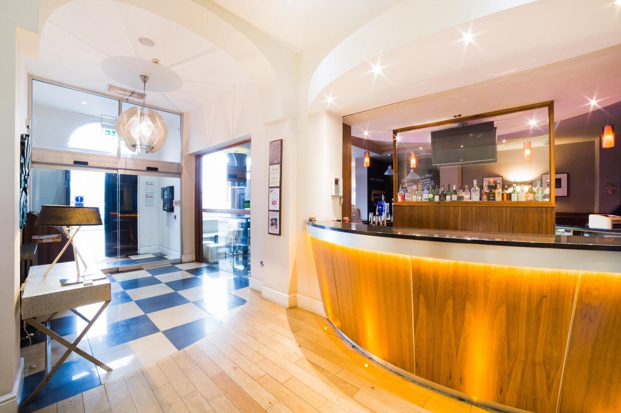 Oyo Imperial Hotel Barrow-in-Furness Kültér fotó